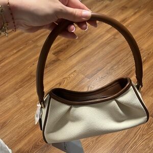 Beige linen purse